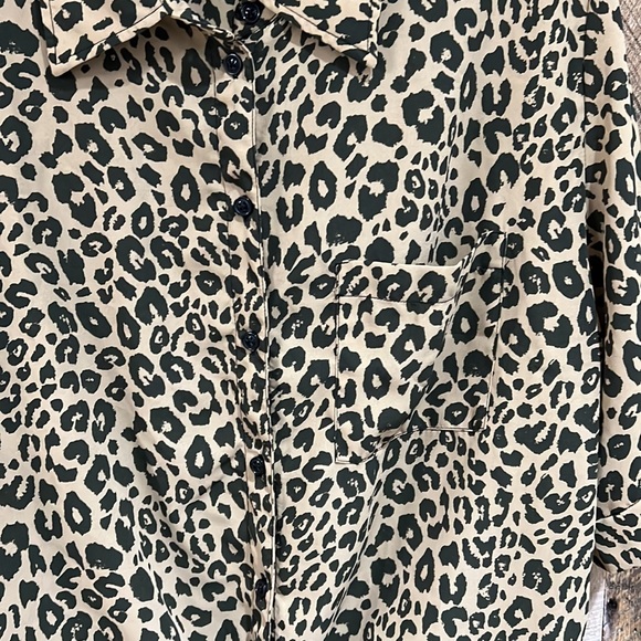 Anthropologie Sanctuary Drop Shoulder Animal cheetah Front Tie S/S Top - Picture 3 of 6